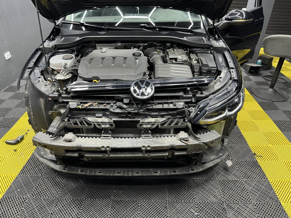 Activare 4 - VW Golf 8 VIII 2021 Retrofit Montare Instalare Faruri LED High Originale Montare 4 - VW Golf 8 VIII 2021 Retrofit Montare Instalare Faruri LED High Originale