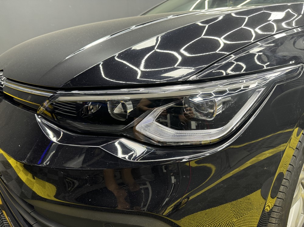 Activare 8 - VW Golf 8 VIII 2021 Retrofit Montare Instalare Faruri LED High Originale Montare 8 - VW Golf 8 VIII 2021 Retrofit Montare Instalare Faruri LED High Originale