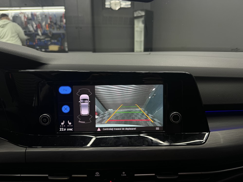 Activare 5 - VW Golf 8 VIII 2022 Instalare Montare Retrofit Camera Video Marsarier Originala in Emblema Bucuresti Montare 5 - VW Golf 8 VIII 2022 Instalare Montare Retrofit Camera Video Marsarier Originala in Emblema Bucuresti