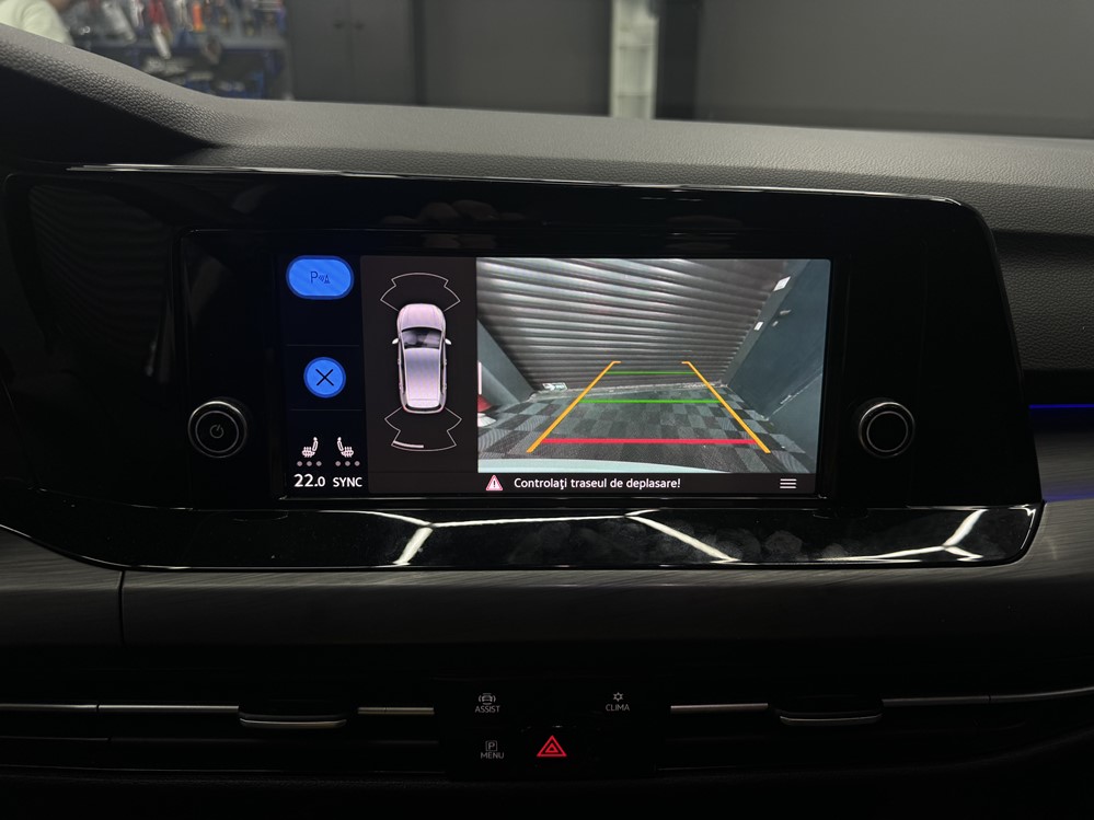 Activare 6 - VW Golf 8 VIII 2022 Instalare Montare Retrofit Camera Video Marsarier Originala in Emblema Bucuresti Montare 6 - VW Golf 8 VIII 2022 Instalare Montare Retrofit Camera Video Marsarier Originala in Emblema Bucuresti