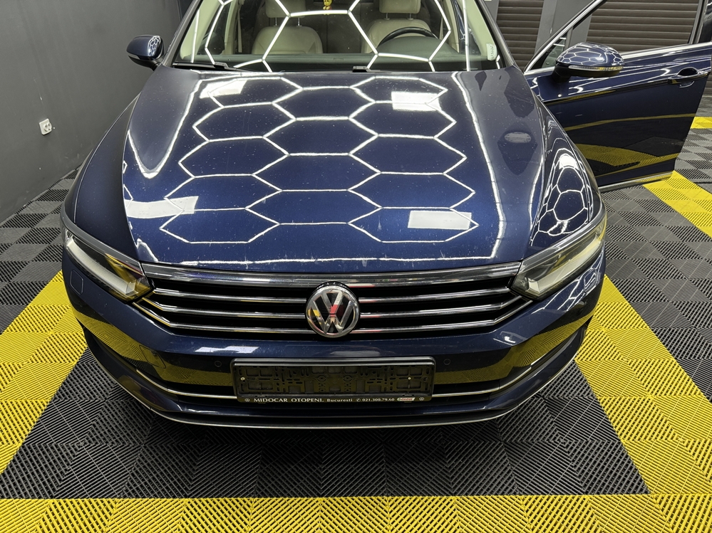Activare 2 - VW Passat B8 2016 Instalare Montare Camera Spate Marsarier Originala Highline In Emblema Portbagaj Bucuresti Montare 2 - VW Passat B8 2016 Instalare Montare Camera Spate Marsarier Originala Highline In Emblema Portbagaj Bucuresti