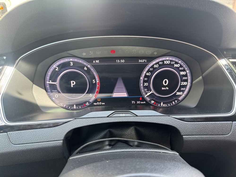 Montare 5 - VW Passat B8 2017 Remediere Eroare Ceasuri Digitale Bord Eroare B2000 41 Tablou De Bord Atelier Front Assist Indisponibil