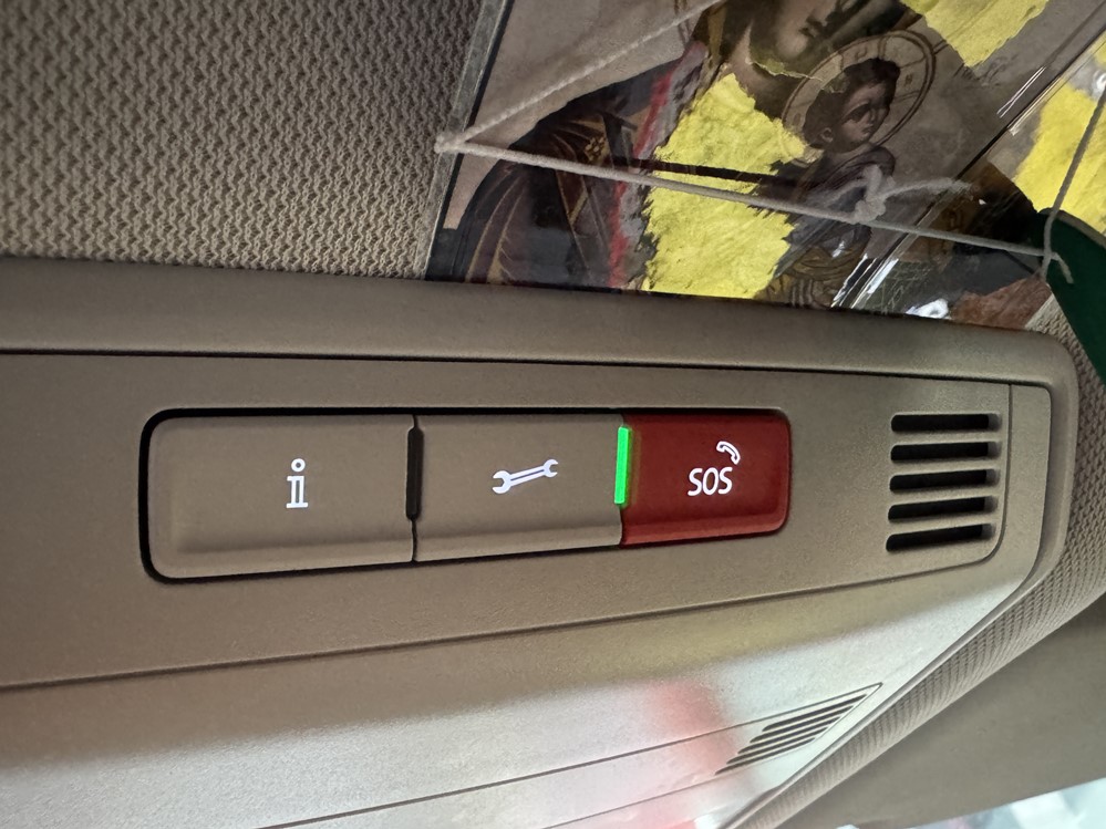 Activare 7 - VW T-Roc 2019 Instalare Senzori Parcare Originali Fata Spate Reparatie modul SOS OCU Montare 7 - VW T-Roc 2019 Instalare Senzori Parcare Originali Fata Spate Reparatie modul SOS OCU