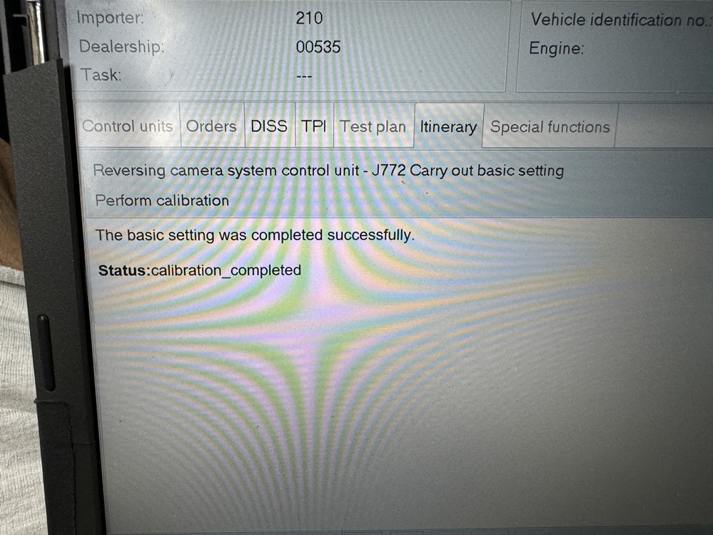 Montare 8 - VW Tiguan 2 AD1 2018 Instalare Montaj Camera Spate Marsarier Originala