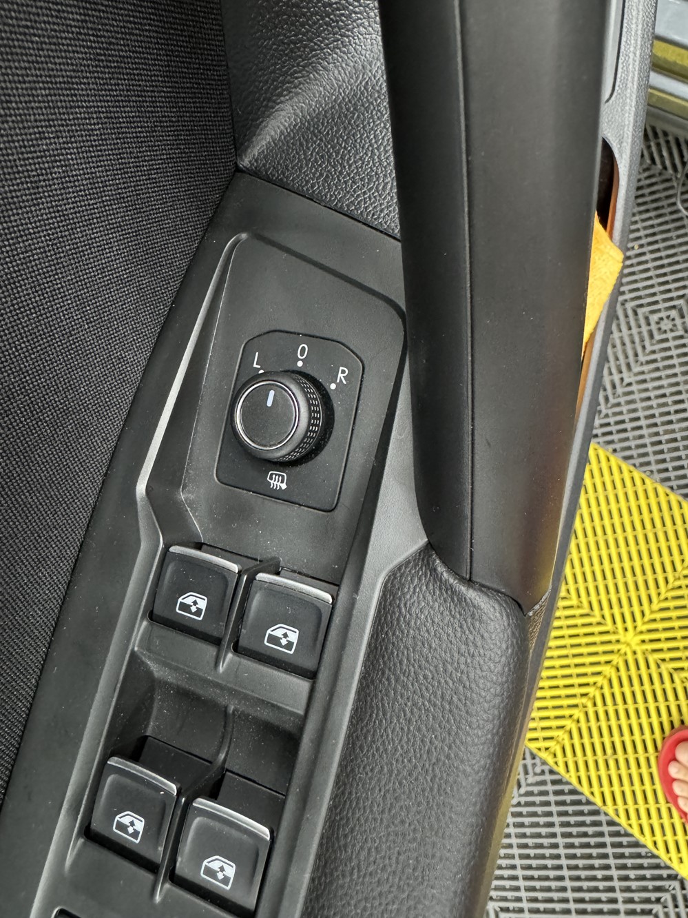 Activare 3 - VW Tiguan 2 AD1 2018 Instalare Oglinzi Pliabile Rabatabile Retractabile Electric Montare 3 - VW Tiguan 2 AD1 2018 Instalare Oglinzi Pliabile Rabatabile Retractabile Electric