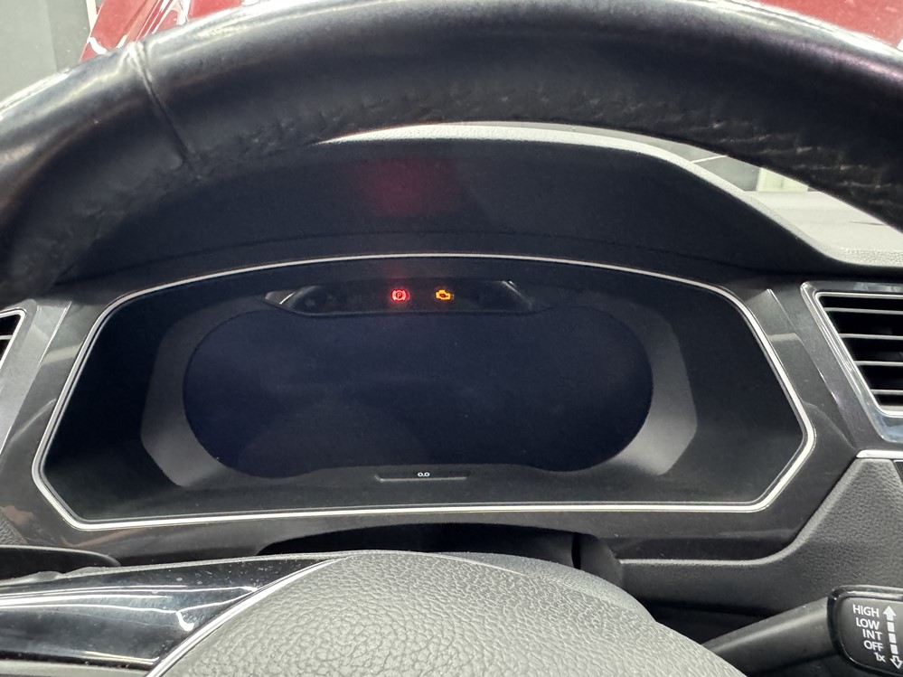 Activare 3 - VW Tiguan 2017 Reparatie Ceasuri Bord Digitale Virtual Cockpit Defecte Ecran Negru La Contact Pus Montare 3 - VW Tiguan 2017 Reparatie Ceasuri Bord Digitale Virtual Cockpit Defecte Ecran Negru La Contact Pus