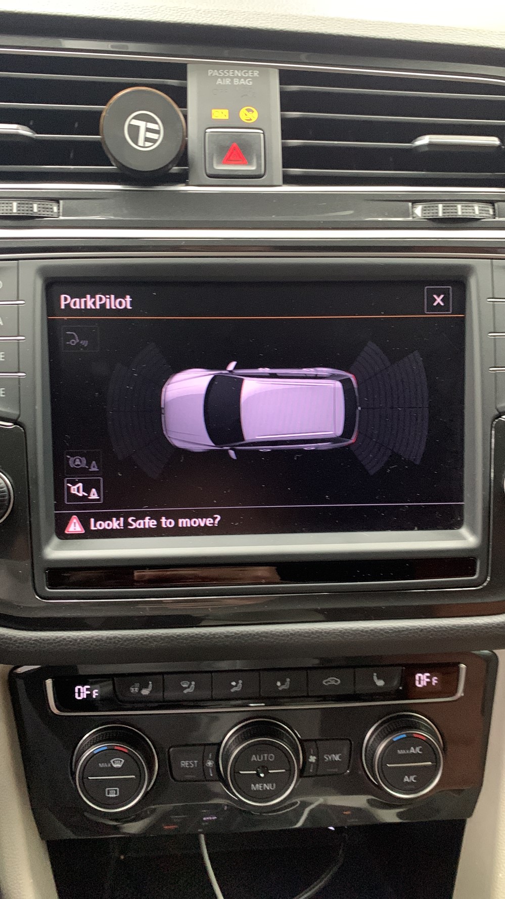 Montare 11 - VW Tiguan 2019 Instalare Bancheta Spate cu Incalzire Remediere Probleme AreaView 360