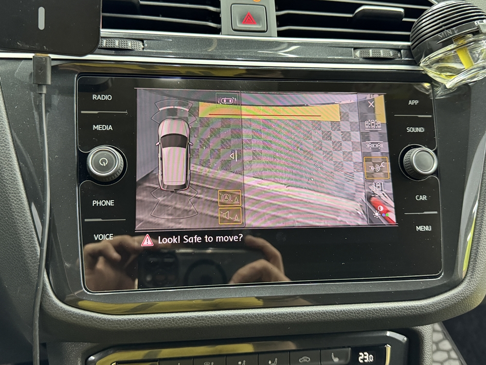 Activare 10 - VW Tiguan AD1 2019 Montare Instalare Camera Spate Marsarier Camera Originala Highline Bucuresti Montare 10 - VW Tiguan AD1 2019 Montare Instalare Camera Spate Marsarier Camera Originala Highline Bucuresti