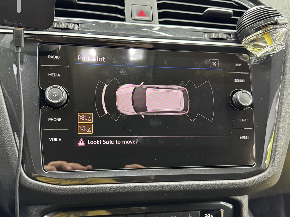 Activare 4 - VW Tiguan AD1 2019 Montare Instalare Camera Spate Marsarier Camera Originala Highline Bucuresti Montare 4 - VW Tiguan AD1 2019 Montare Instalare Camera Spate Marsarier Camera Originala Highline Bucuresti