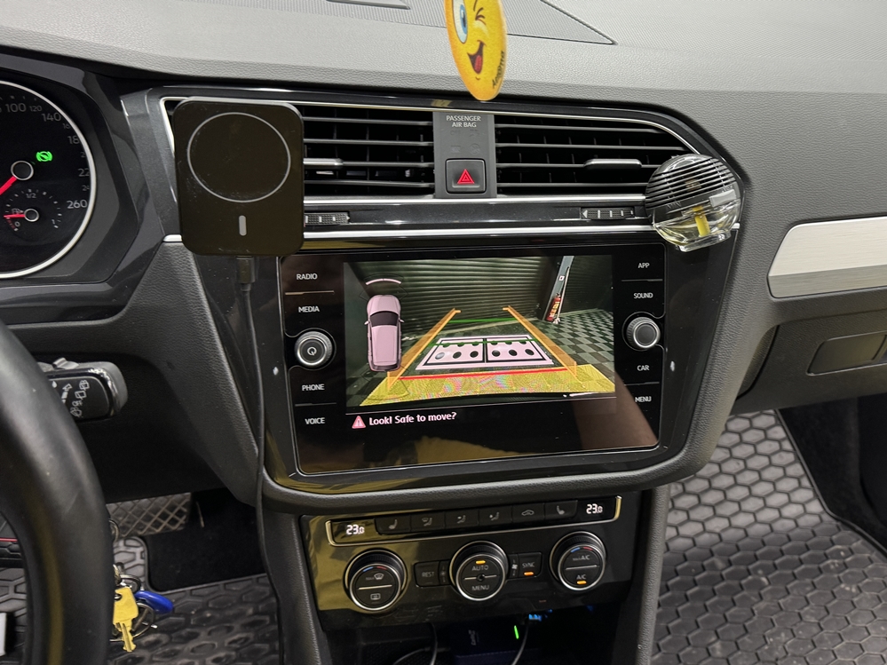 Activare 6 - VW Tiguan AD1 2019 Montare Instalare Camera Spate Marsarier Camera Originala Highline Bucuresti Montare 6 - VW Tiguan AD1 2019 Montare Instalare Camera Spate Marsarier Camera Originala Highline Bucuresti