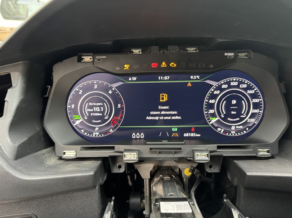 Montare 16 - VW Tiguan Reparatie Eroare:Sistem Alimentare. Adresati-va unui atelier Ceasuri Digitale AID