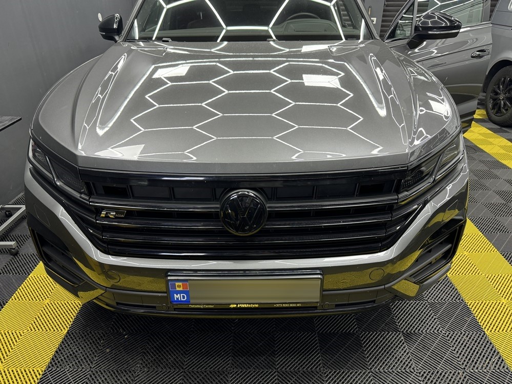 Montare 2 - VW Touareg 3 CR 2019 Instalare Volan R Comenzi Touch Tactile Haptice Bucuresti