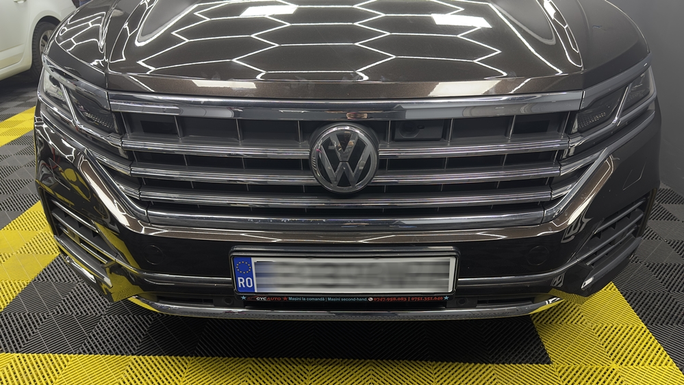 Montare 17 - VW Touareg CR 2020 Activare Carplay / Android Auto Full Screen Apple Carplay Wireless