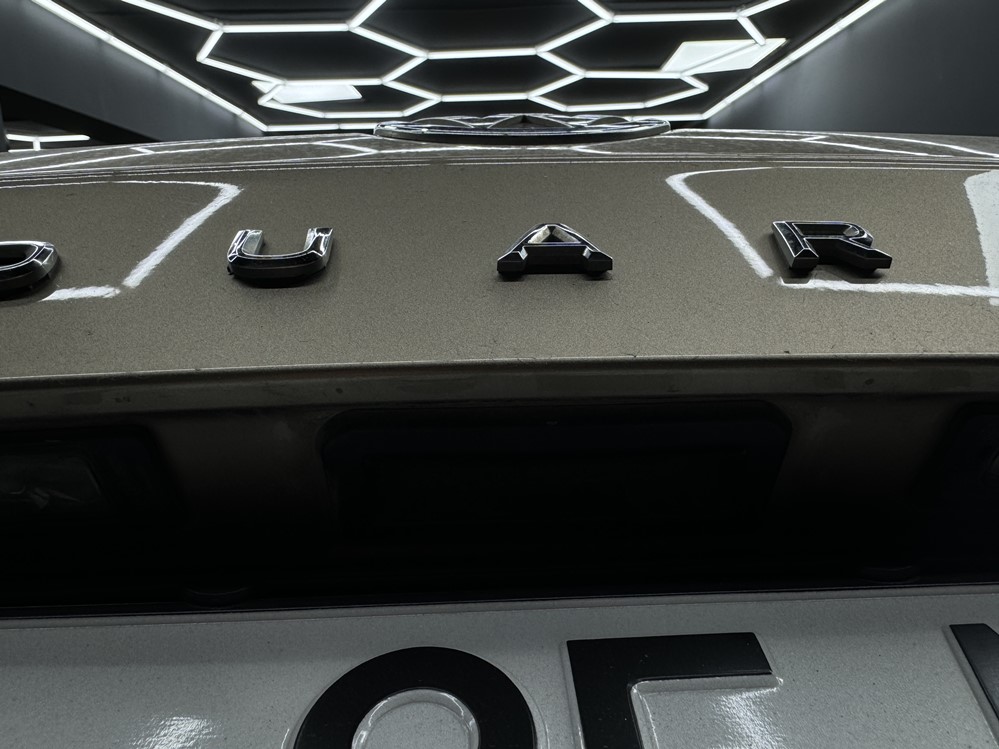 Montare 3 - VW Touareg III CR 2018 Montare Instalare Camera Spate Marsarier Originala Highline Bucuresti