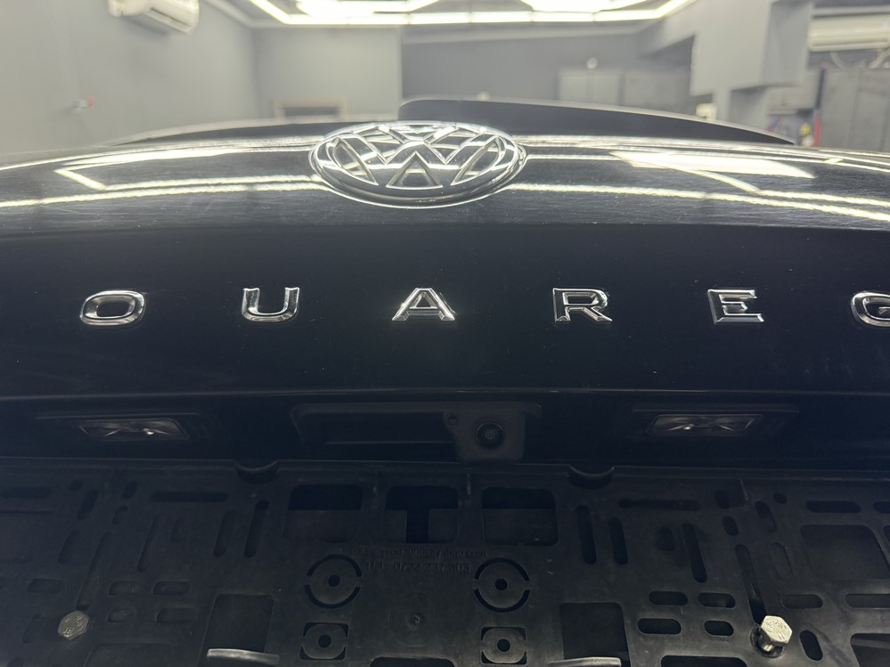 Montare 4 - VW Touareg III CR 2019 Montare Instalare Camera Spate Marsarier Originala Highline Bucuresti
