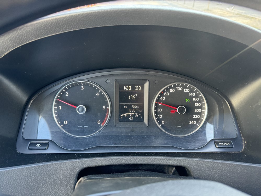 Activare 7 - VW Transporter Caravelle T5.5 2012 Retrofit Instalare Activare Pilot Automat Cruise Control Tempomat Bucuresti Montare 7 - VW Transporter Caravelle T5.5 2012 Retrofit Instalare Activare Pilot Automat Cruise Control Tempomat Bucuresti