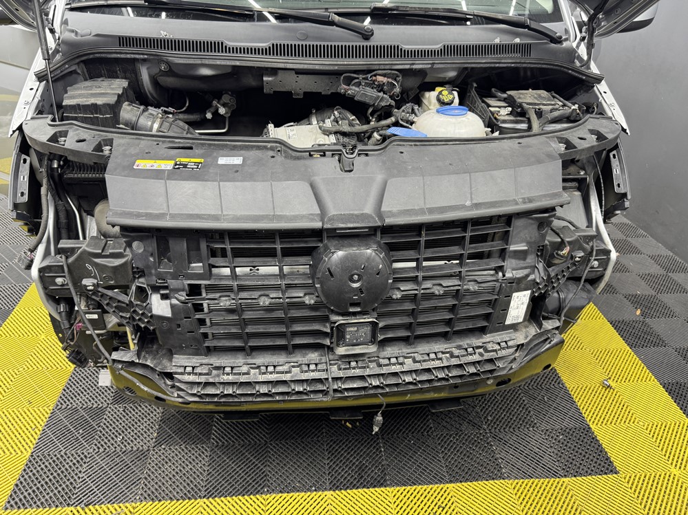 Activare 10 - VW Transporter T6.1 2024 Multivan Caravele Instalare Faruri FULL LED Matrix Originale Montare 10 - VW Transporter T6.1 2024 Multivan Caravele Instalare Faruri FULL LED Matrix Originale