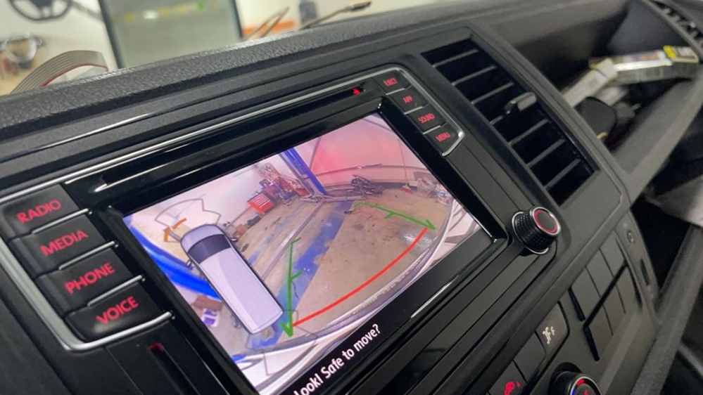 Montare 10 - VW T6 Caravelle 2019 Instalare Faruri LED Stopuri LED ACC Adaptive Cruise Control Webasto Camera Marsarier 