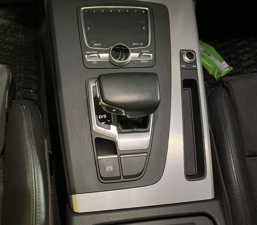 Instalare Auto Hold Audi Q5 FY Autohold Audi Q5 FY